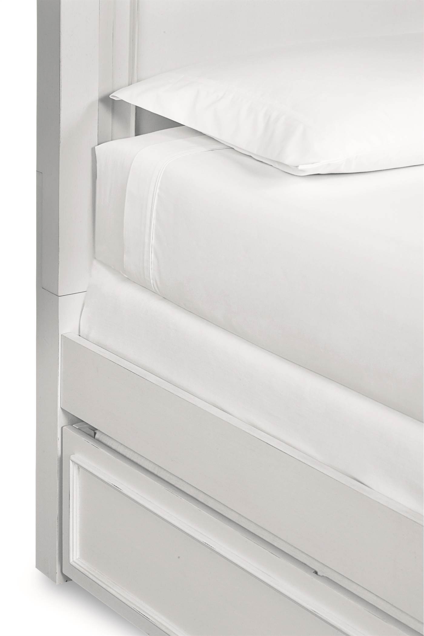 Madison Panel Bed Twin