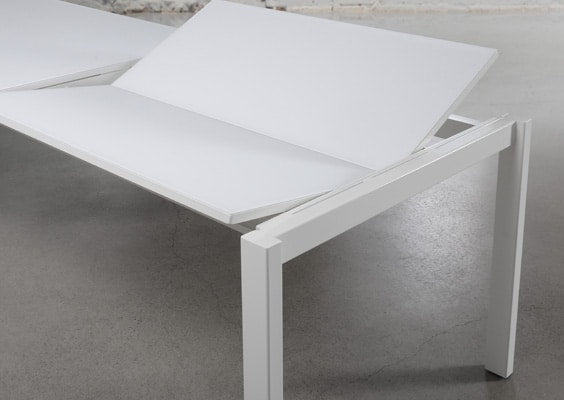Infinite Extendable Table