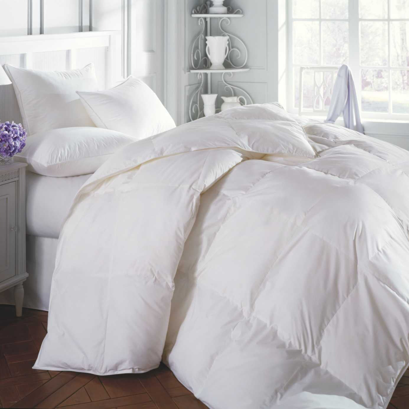 Sierra Down Alternative Comforter